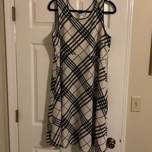 Plaid maternity dress